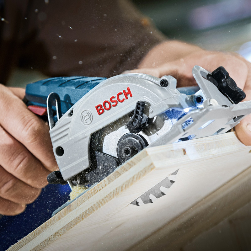 BOSCH GKS 12V-LI Electric Circ - Woodworking Saw 评论和价格